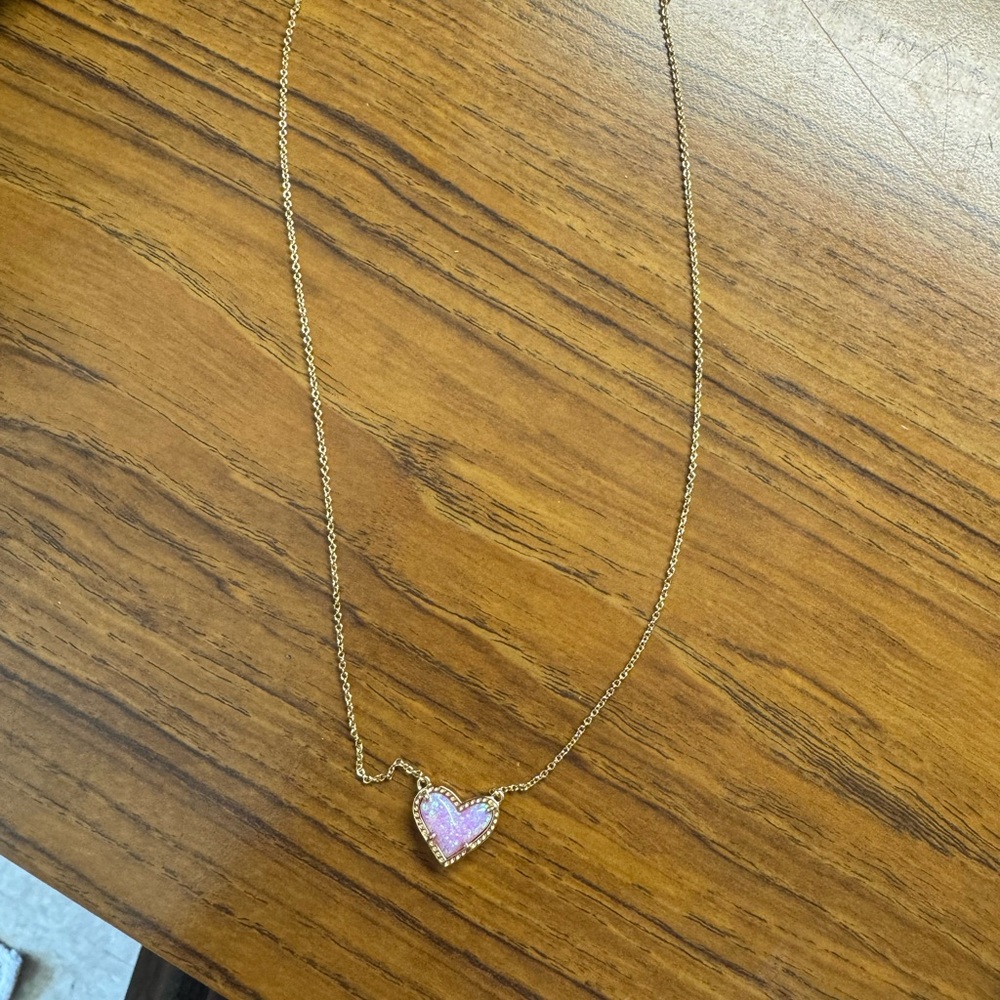 Kendra scott Ari Heart Gold Necklace